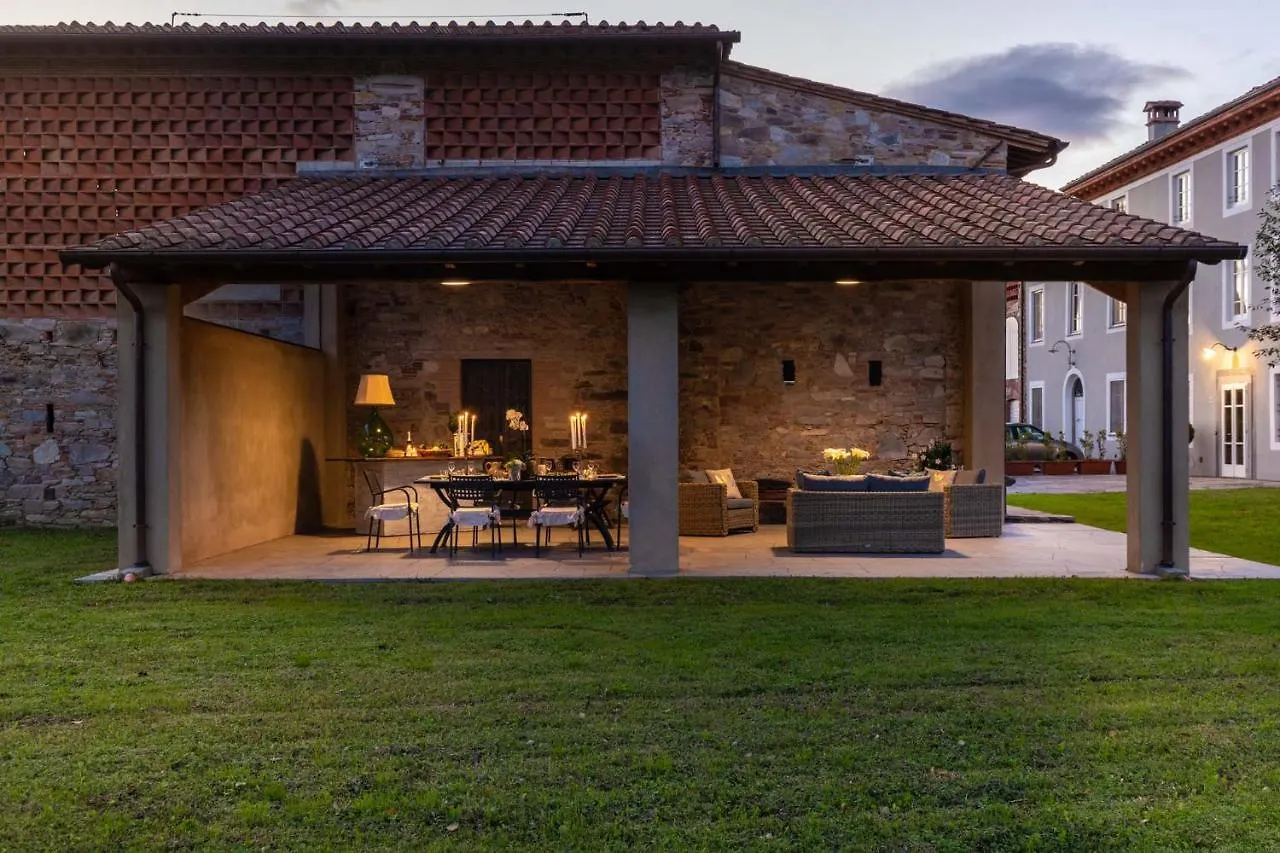 Villa Brunetta, Discover Your Modern But Traditional Villa In Lucca Capannori 0*,  Italy