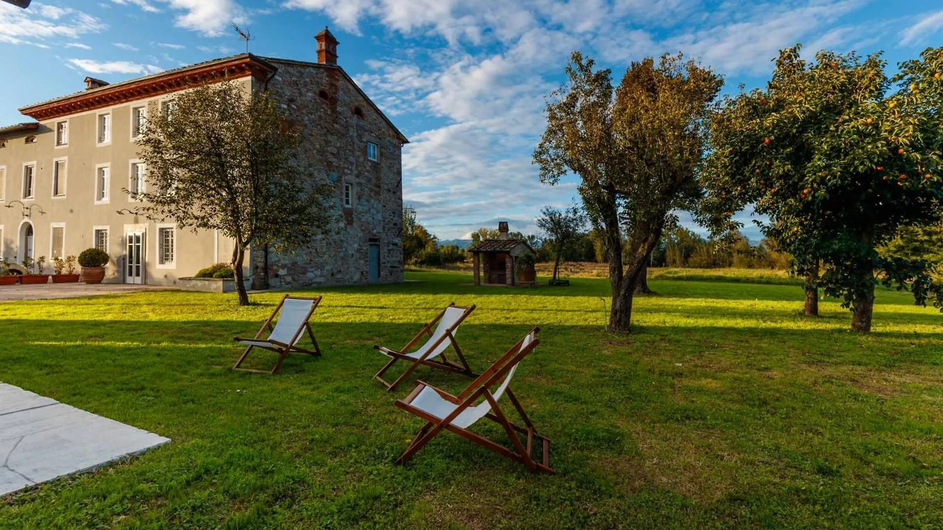 Villa Brunetta, Discover Your Modern But Traditional Villa In Lucca 카판노리
