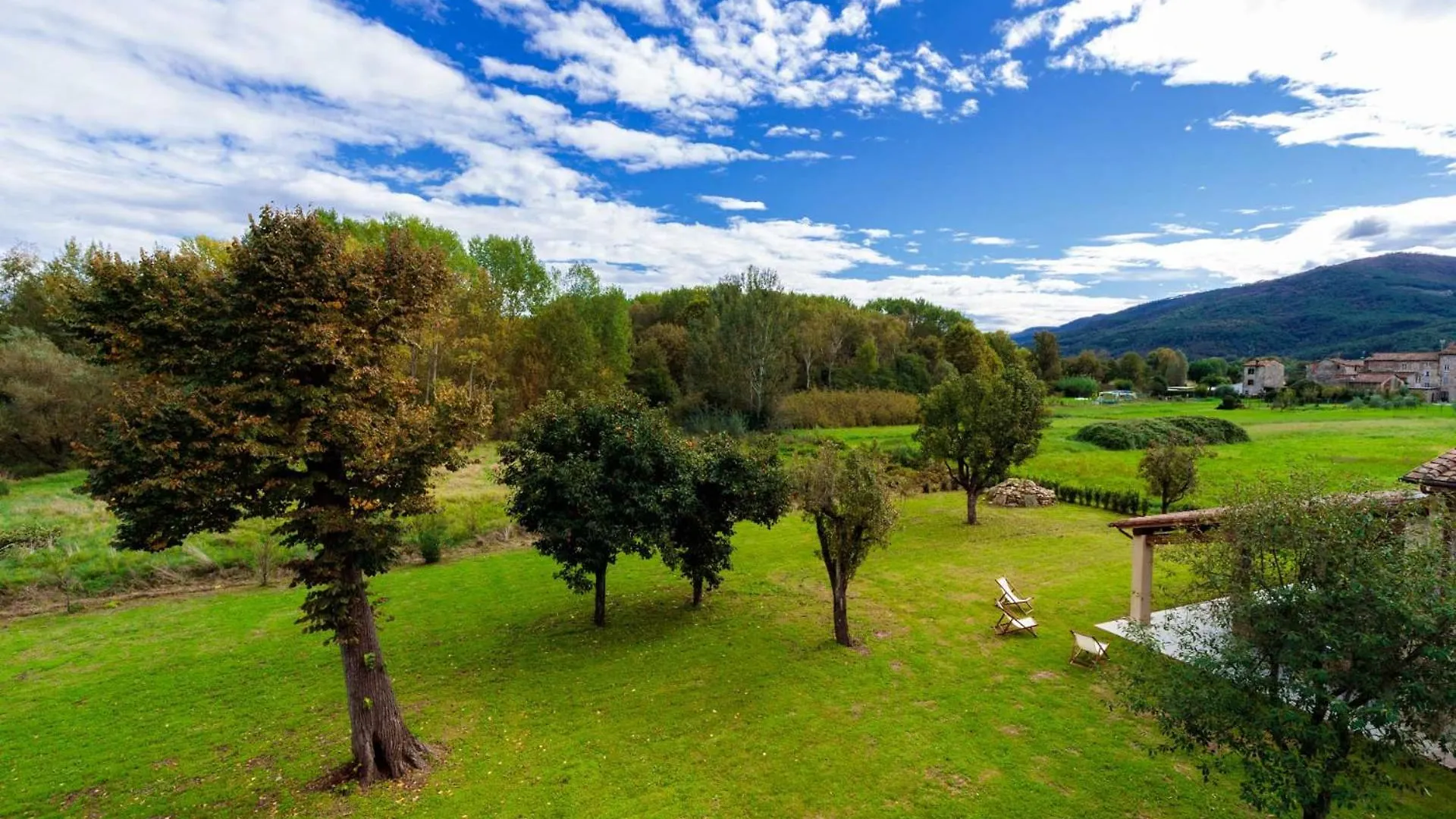 Villa Brunetta, Discover Your Modern But Traditional Villa In Lucca 카판노리 0*,