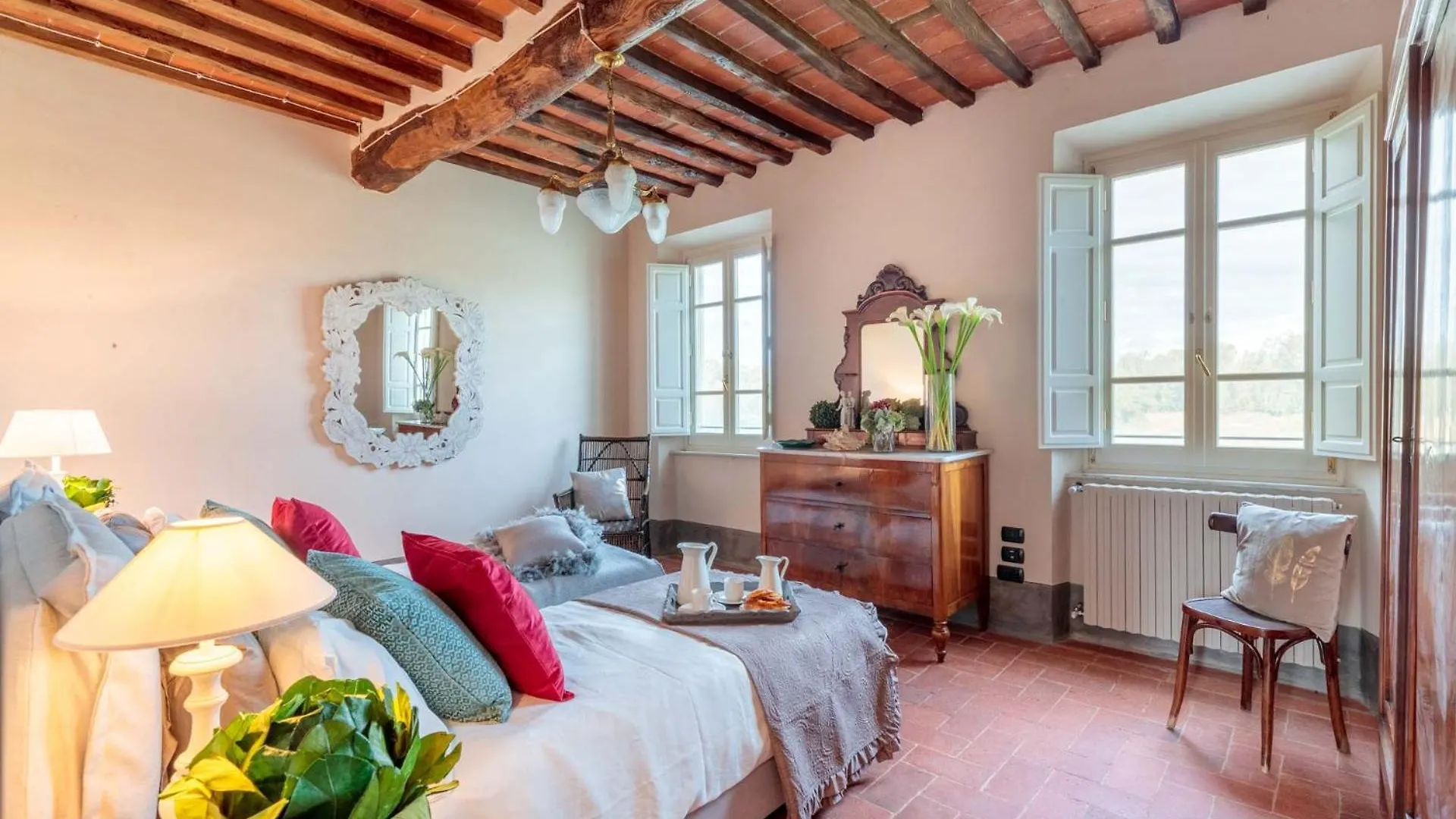 Villa Brunetta, Discover Your Modern But Traditional Villa In Lucca 카판노리 0*,  이탈리아